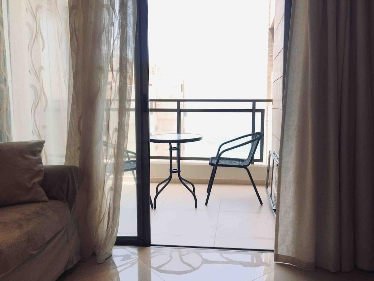 2 Bdr Nitza Appartment With Balkony Netanya Exterior photo
