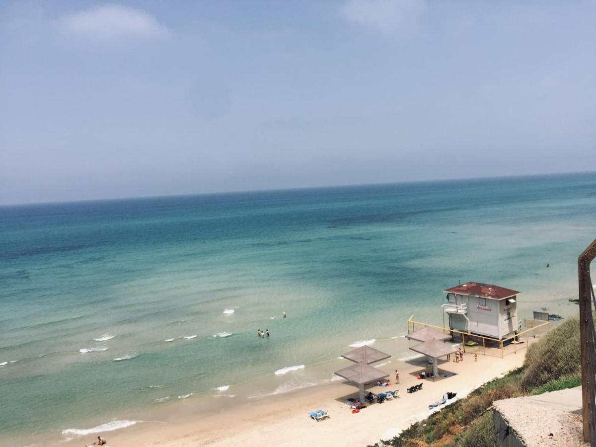 2 Bdr Nitza Appartment With Balkony Netanya Exterior photo